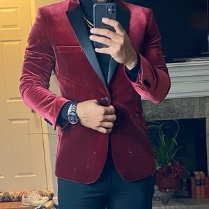 Men’s ASOS dinner jacket. Maroon/Burgundy